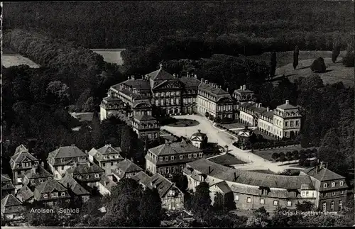 Ak Bad Arolsen in Hessen, Schloss, Fliegeraufnahme