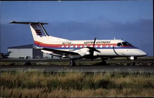 Ak Amerikanisches Passagierflugzeug, United Express, N277UE, Embraer 120RT Brasilia