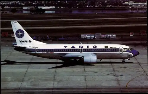 Ak Brasilianisches Passagierflugzeug, VARIG Airlines, Boeing 737-3K9