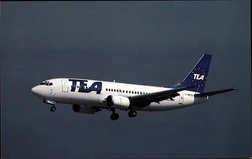 Ak Französisches Passagierflugzeug, TEA, Boeing 737-429