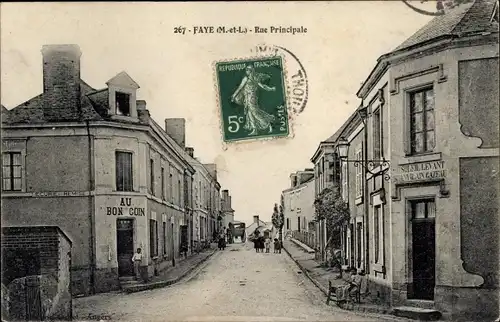 Ak Faye d’Anjou Maine et Loire, Rue Principale, Au Bon Coin