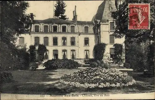 Ak Neuville aux Bois Loiret, Chateau, rive du Bois