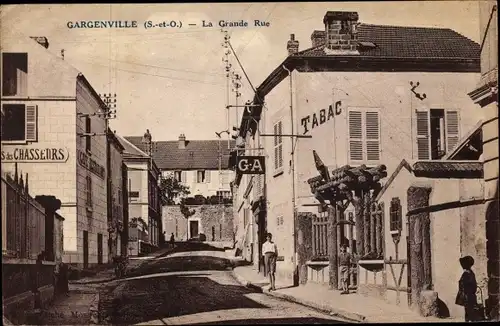 Ak Gargenville Yvelines, La Grande Rue