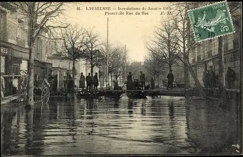 Ak Lavarenne Val-de-Marne, Inondations de Janvier 1910, Passerelle rue du Bac