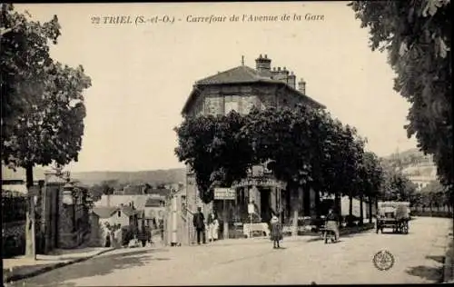 Ak Triel sur Seine Yvelines, Carrefour de l'Avenue de la Gare