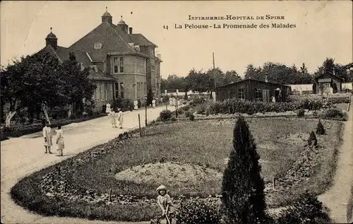 Ak Speyer am Oberrhein Rheinland Pfalz, Infirmerie Hopital, la pelouse, la promenade des malades