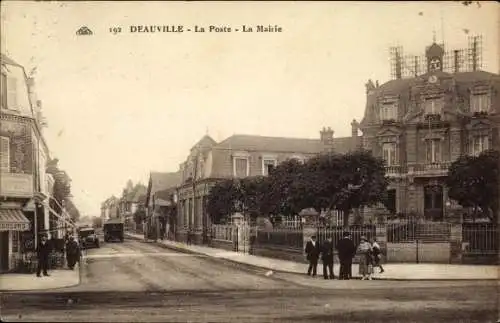 Ak Deauville Calvados, La Poste, La Mairie