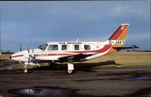 Ak Passagierflugzeug, Ace Aviation G-JAKY, Piper PA-31 325 Navajo