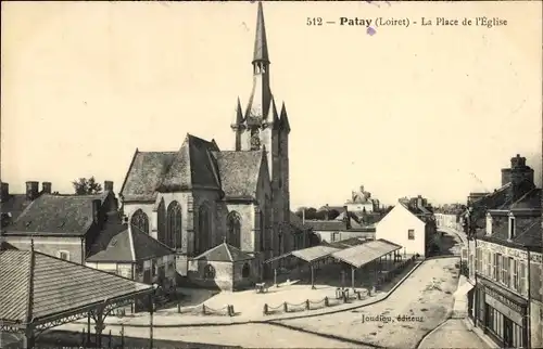 Ak Patay Loiret, La Place de l'Eglise