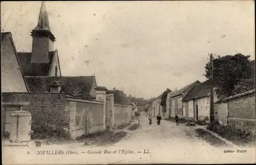 Ak Nivillers Oise, Grande Rue et l'Eglise