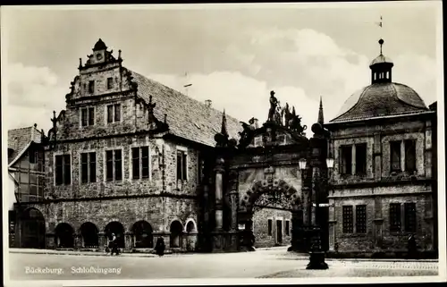 Ak Bückeburg im Kreis Schaumburg, Schlosseingang