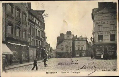 Ak Honfleur Calvados, Place de l'Obelisque