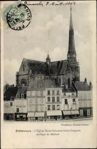 Ak Pithiviers Loiret, L'Église Saint Salomon Saint Grègoire et Place du Martroi