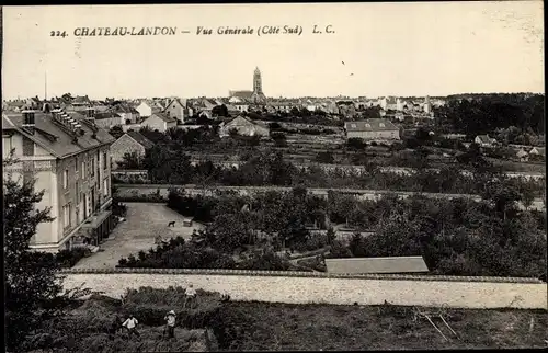 Ak Chateau Landon Seine et Marne, Gesamtansicht