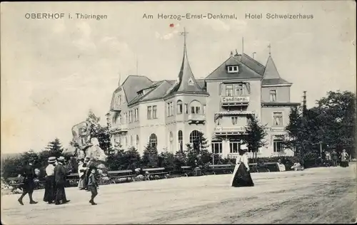Ak Oberhof im Thüringer Wald, Am Herzog Ernst Denkmal, Hotel Schweizerhaus