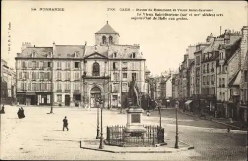 Ak Caen Calvados, Statue de Beaumont, Vieux Saint Sauveur