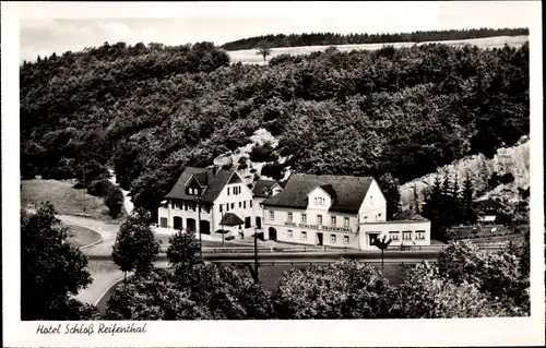 Ak Reifenthal Leiningen im Hunsrück, Blick zum Hotel Schloss