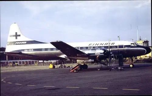Ak Finnisches Passagierflugzeug, Finnair, Convair CV-340