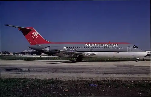 Ak Amerikanisches Passagierflugzeug, Northwest Airlines, Dougles DC-9-14 N8912E