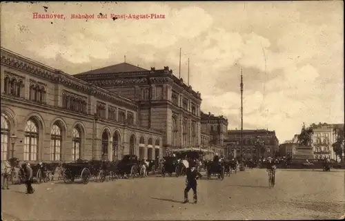 Ak Hannover in Niedersachsen, Bahnhof, Ernst August Platz, Kutschen