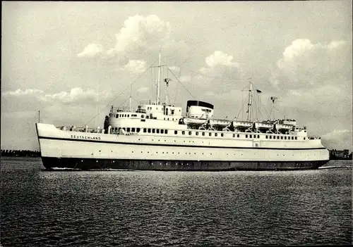 Ak Fährschiff Deutschland in Fahrt, Ansicht Backbord