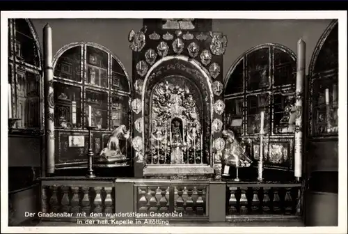 Ak Altötting Oberbayern, Heil. Kapelle, Gnadenaltar, Wundertätiges Gnadenbild