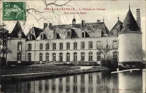 Ak Sully la Chapelle Loiret, Le Chateau de Claireau, vue prise du Parc