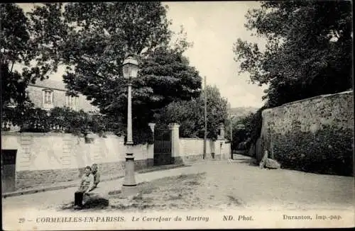 Ak Cormeilles en Parisis Val d'Oise, Le Carrefour du Martray