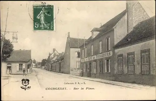 Ak Courgenay Yonne, Sur la Place