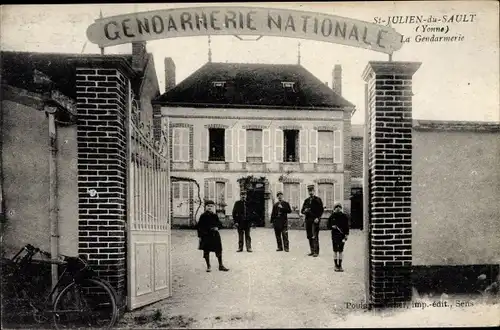 Ak Saint Julien Yonne, Gendarmerie Nationale