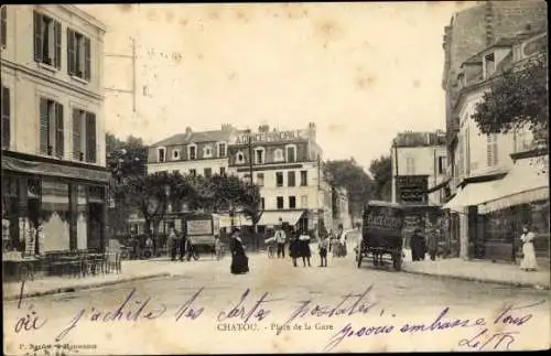 Ak Chatou Yvelines, Place de la Gare