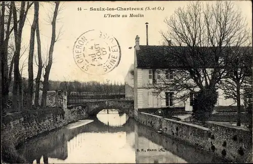 Ak Saulx les Chartreux Essonne, L'Yvette au Moulin