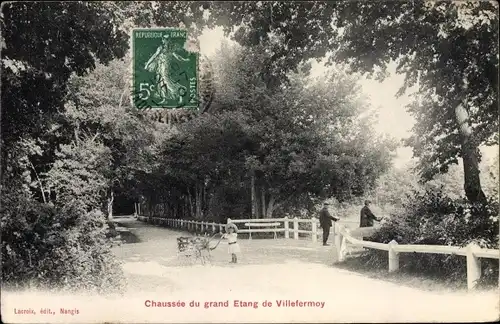 Ak Villefermoy Seine et Marne, Chaussée du grand Etang