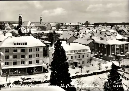 Ak Bad Wörishofen im Unterallgäu, Teilansicht, Klosterkirche