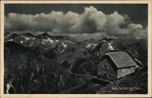 Ak Oberstdorf im Oberallgäu, Waltenbergerhaus, Blick gegen Schafalpenköpfe