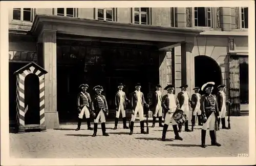 Ak Bautzen in der Oberlausitz, Jahrtausendfeier 1933, Stadtwache in Uniform um 1750
