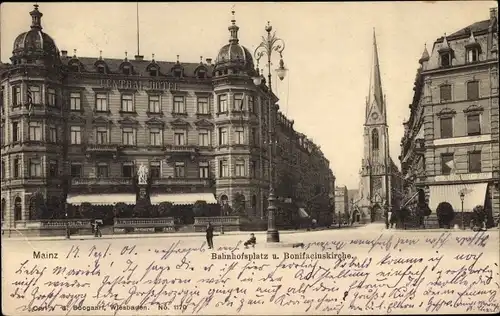 Ak Mainz am Rhein, Bahnhofsplatz u. Bonifaciuskirche