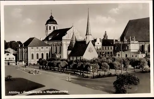 Ak Altötting in Oberbayern, Gnadenkapelle, Magdalenenkirche