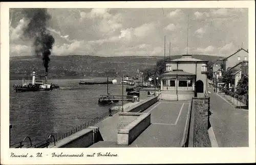 Ak Neuwied am Rhein, Deichspromenade, Deichkrone