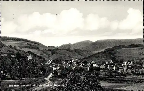 Ak Niederbreitbach an der Wied, Teilansicht mit Neuerburg