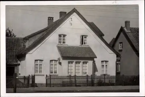 Foto Ak Barsinghausen am Deister, Wohnhaus