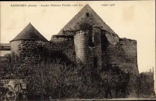 Ak Bazoches sur Vesles Aisne, Ancien Chateau Feodal, cote Est avant 1918