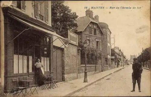 Ak Mantes Yvelines, Rue du Chemin de fer