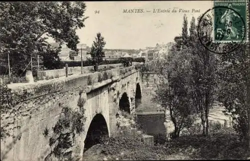 Ak Mantes Yvelines, L'Entree du Vieux Pont