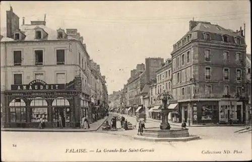 Ak Falaise Calvados, La Grande Rue Saint Gervais