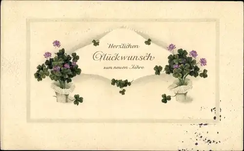 Präge Ak Glückwunsch Neujahr, Kleeblätter und Blüten
