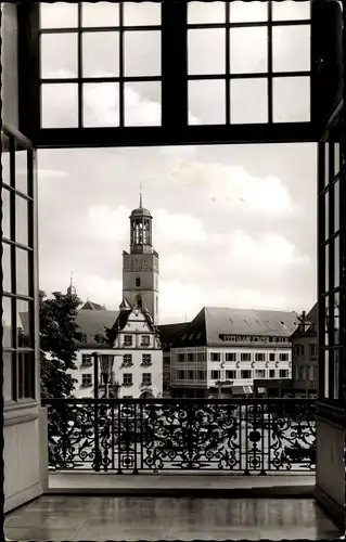 Ak Darmstadt in Hessen, Rathaus und Stadtkirche vom Schloss gesehen