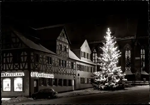 Ak Feuchtwangen in Mittelfranken, Café am Kreuzgang, Winter, Tannenbaum, Nacht