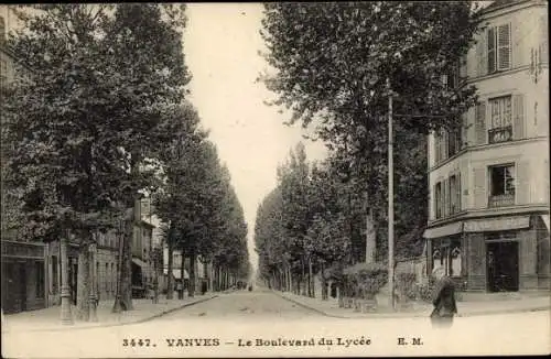 Ak Vanves, Le Boulevard de Lycée