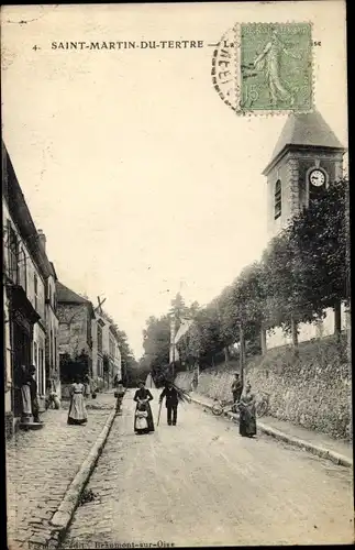 Ak Saint Martin du Tertre Val d´Oise, Rue devant l´Église